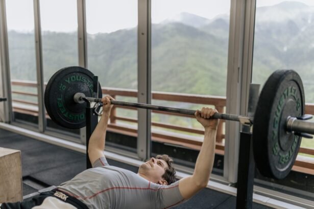 What to Know Before Choosing Bench Press Tips - Fitness And Muscle Building Tips - fitness and muscle building